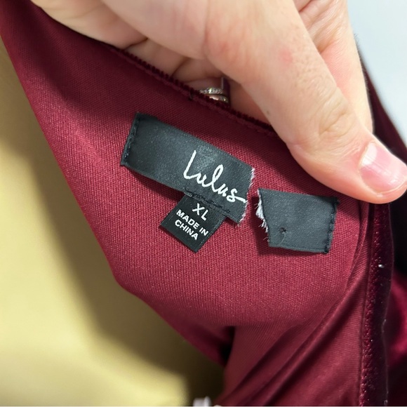 LULUS Burgundy Red Velvet Pantsuit One Shoulder Tie Waist Size XL - Picture 8 of 8